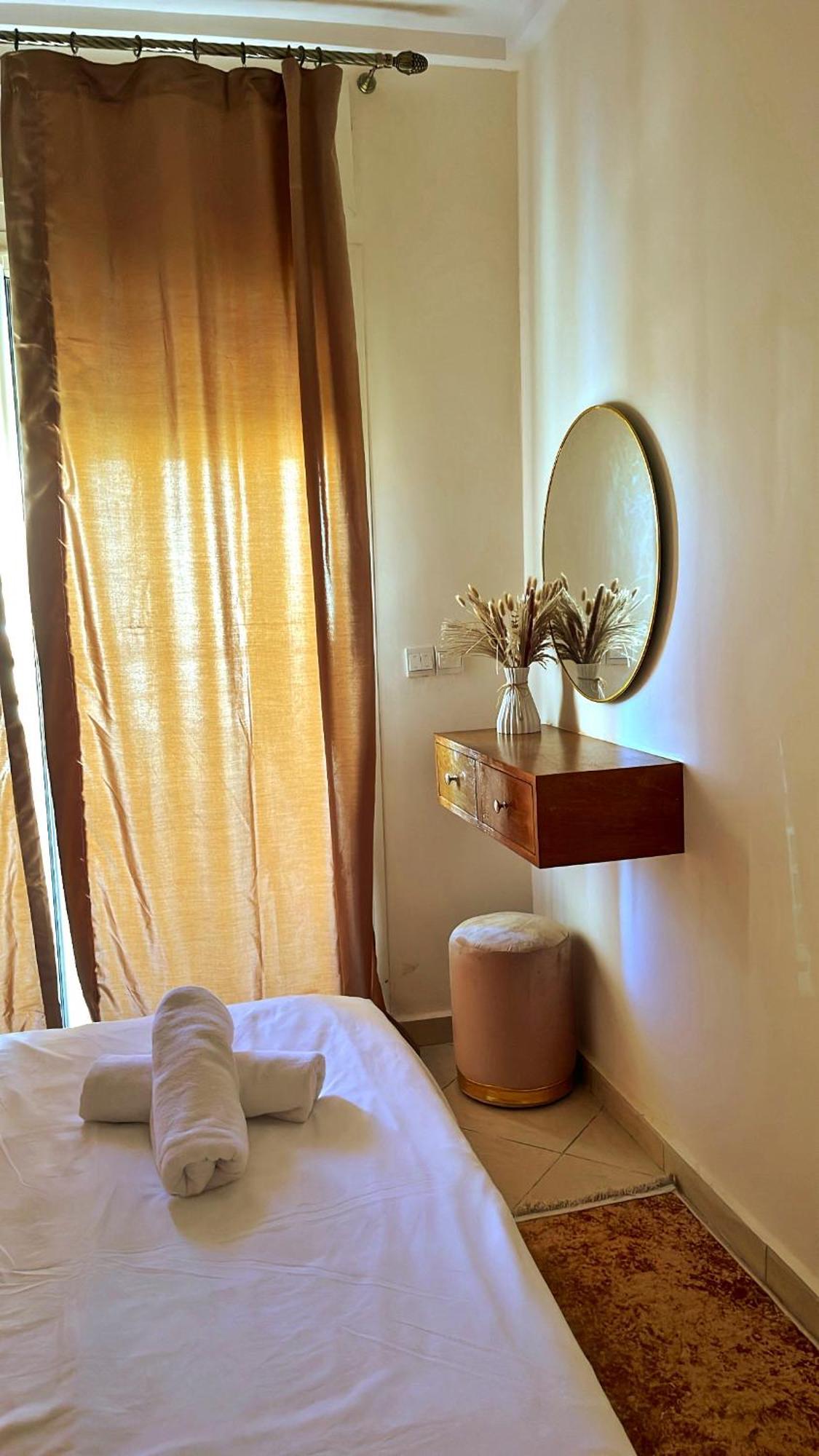 Elegant Appartement Avec Un Acces Piscine Jardin Parking Sous-Sol Et Wifi Haut Debit Fibre Optique Танжер Экстерьер фото