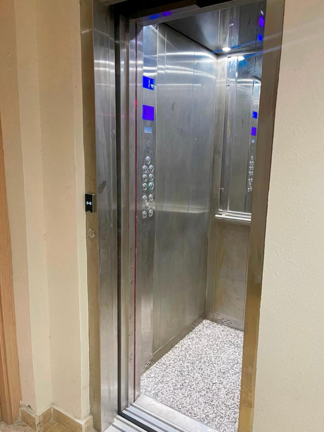 Elegant Appartement Avec Un Acces Piscine Jardin Parking Sous-Sol Et Wifi Haut Debit Fibre Optique Танжер Экстерьер фото